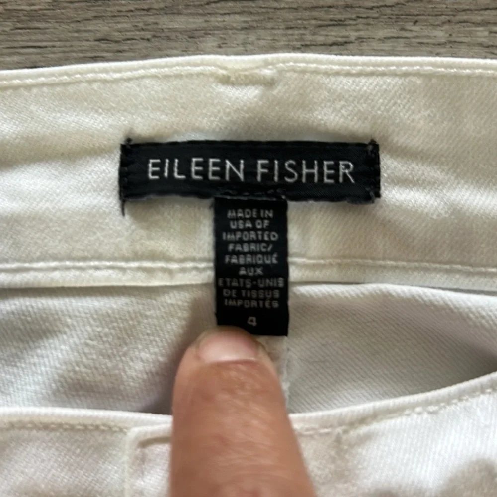 Eileen Fisher size 4 white skinny jeans organic cotton